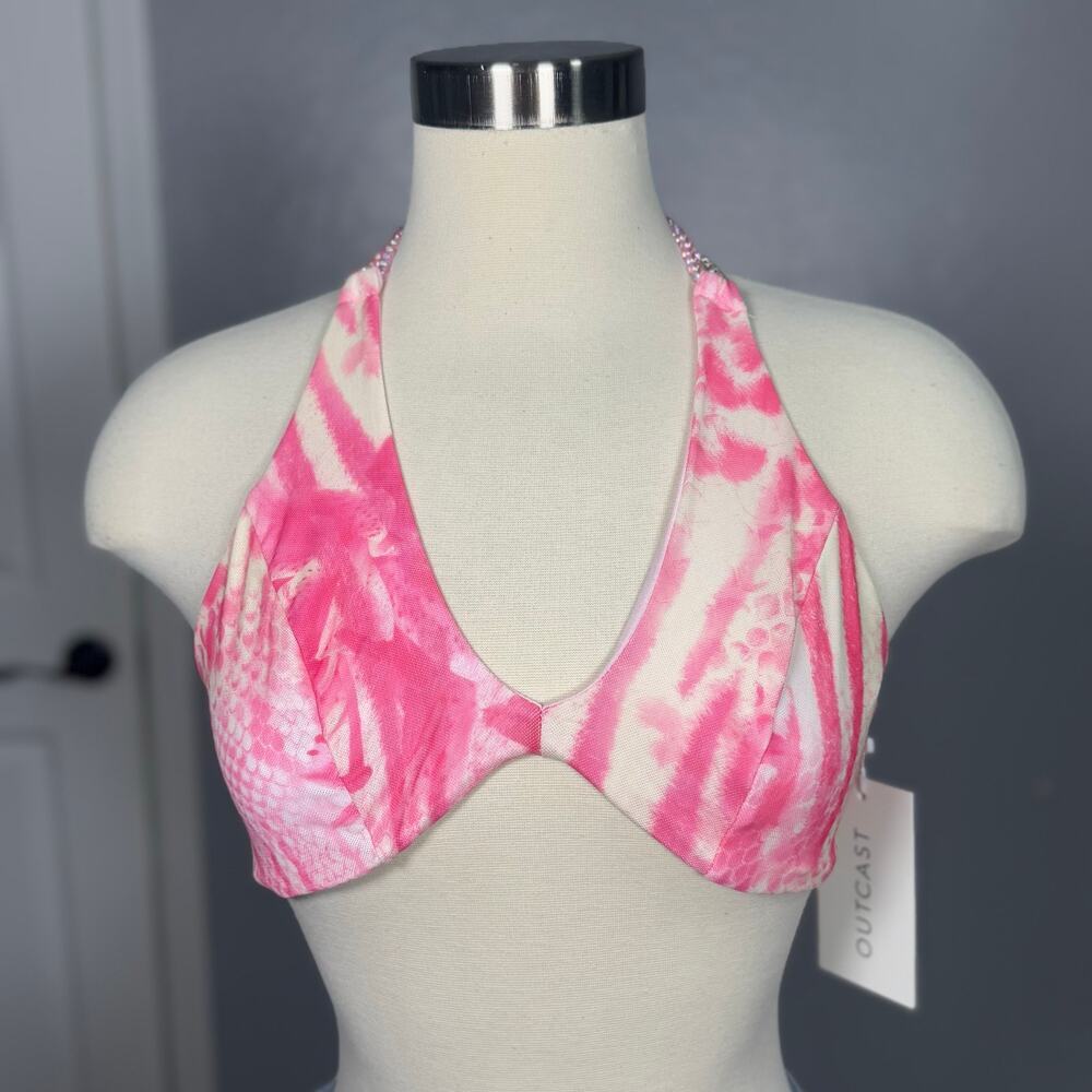 Outcast Shar Top Luella, M